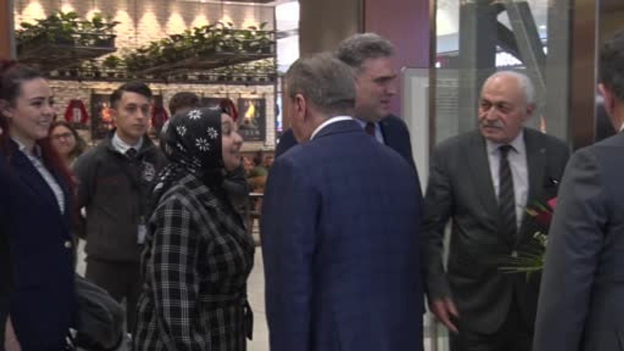 BBP Genel Başkanı Destici, 'Çatlı' filmini partililerle Ankara'da izledi