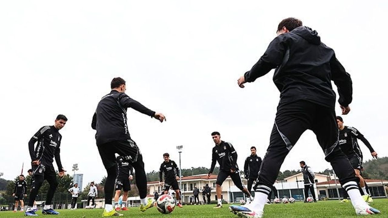 Beşiktaş, Fenerbahçe maçı öncesi kondisyon ve taktik çalıştı