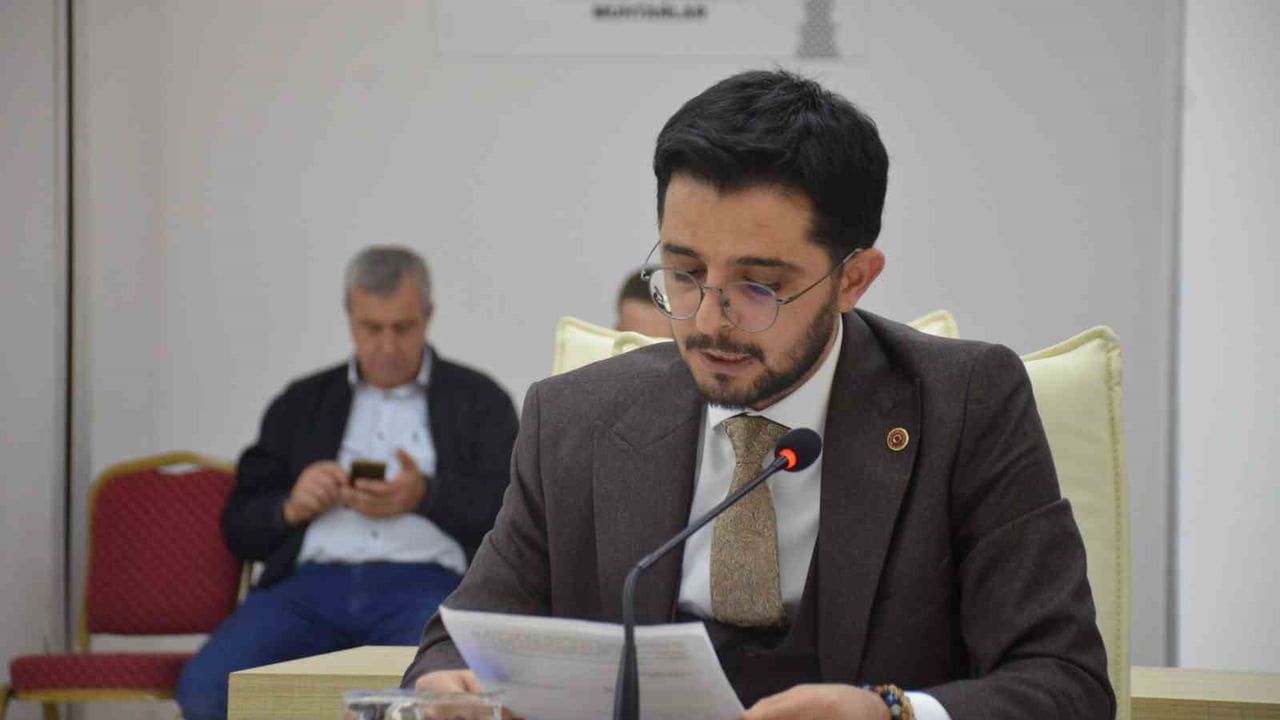 Bilecik Belediye Meclisi’nde Şehir İçi Toplu Taşıma Yönetmeliği Değişikliği Tartışması