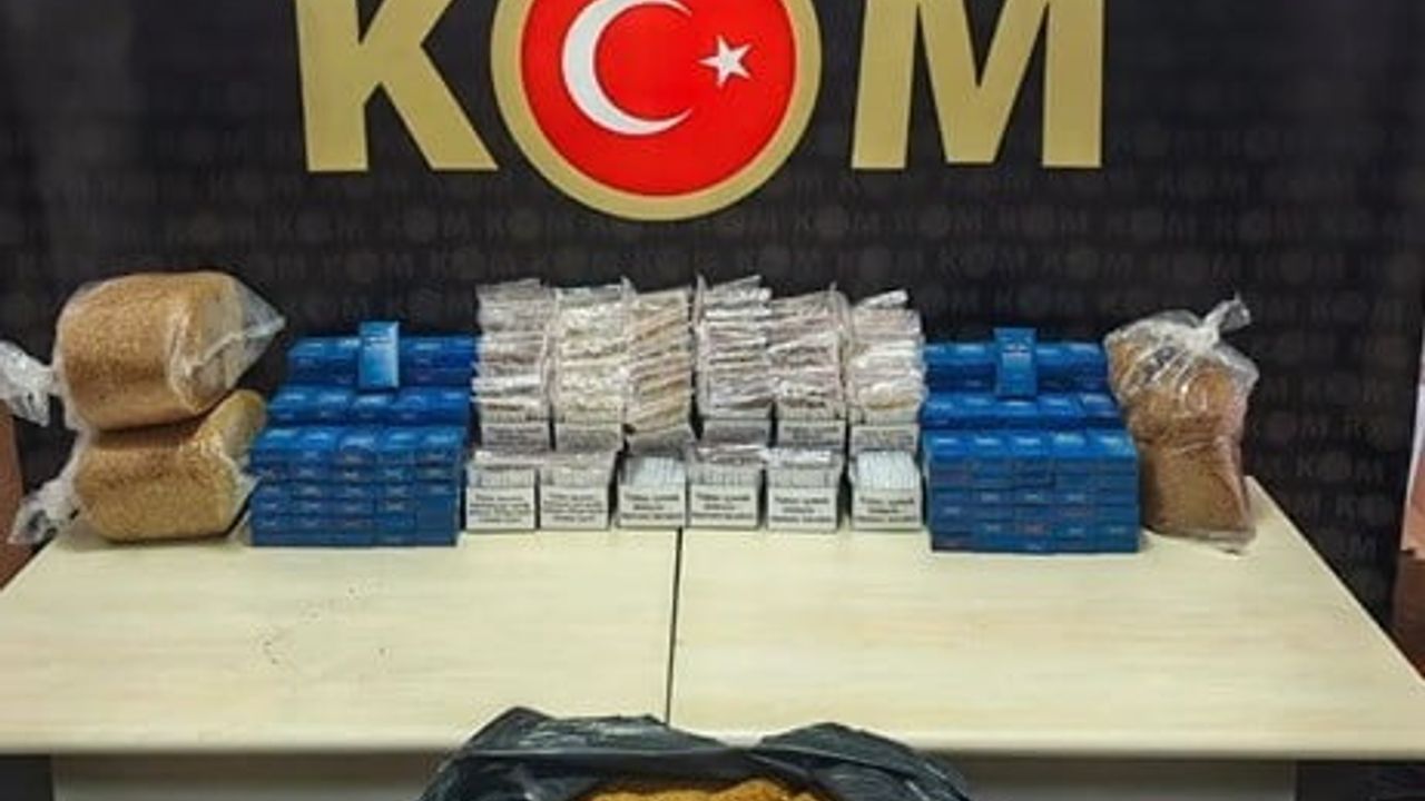 Bilecik'te 17 bin 320 doldurulmuş makaron ve 20 kilogram tütün ele geçirildi; 1 gözaltı