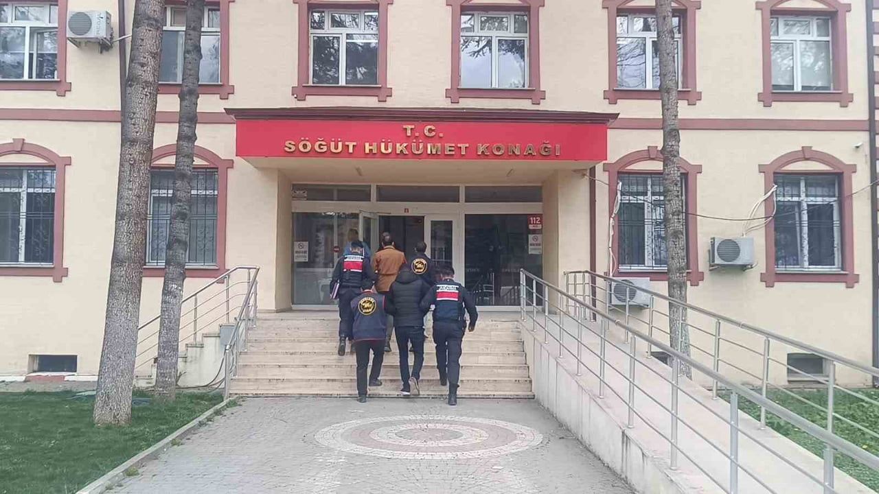 Bilecik'te 670 bin TL değerinde kablo hırsızlığı: 'Köstebek' operasyonunda 6 gözaltı