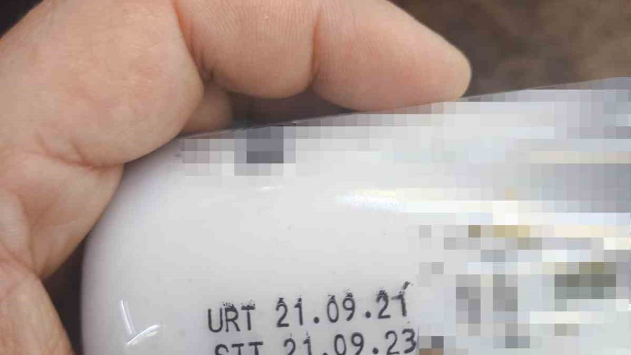 Bilecik'te güzellik merkezlerinde 400’ü aşkın tarihi geçmiş ürüne el konuldu