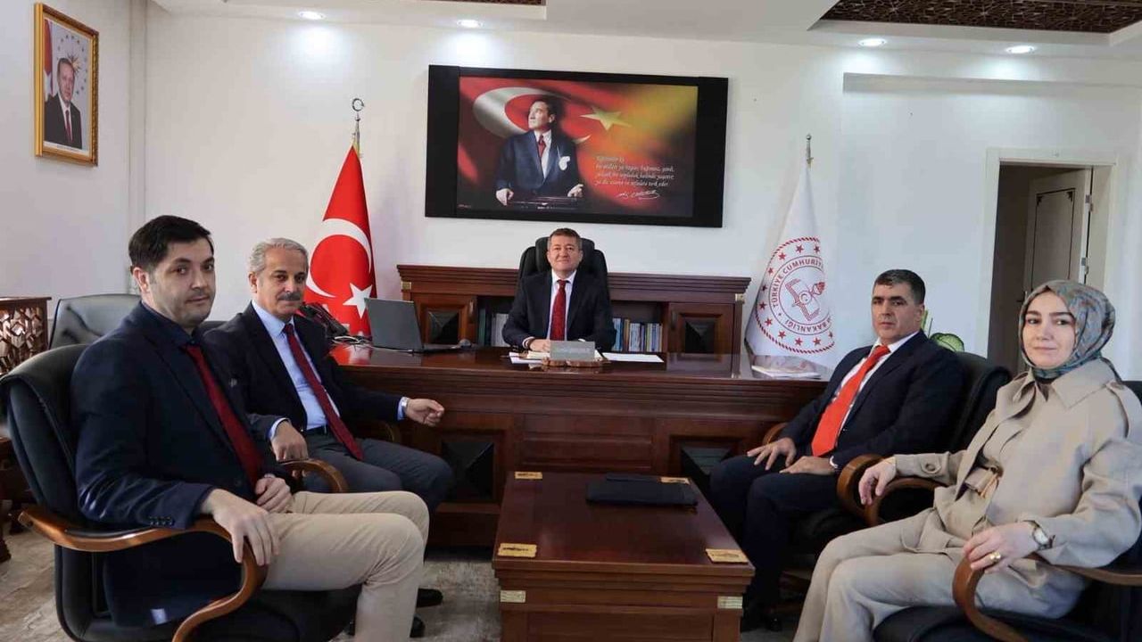 Bilecik'te 'Köklerden Günümüze Maarif Hafızasından Geleceğe Erişim Projesi' değerlendirildi