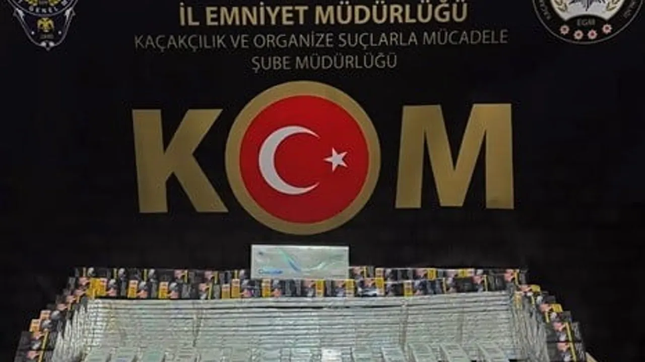 Bilecik'te tırın gizli bölmesinde 846 paket kaçak sigara ele geçirildi; 2 şüpheli yakalandı