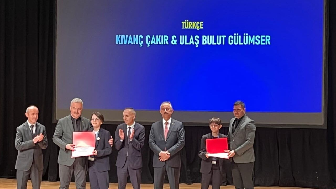 Bilecik, TÜBİTAK 20. Ortaokul Bursa Bölge Finali'nde 3 derece kazandı