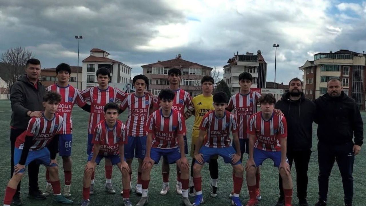 Bilecik U15 Ligi 8. Hafta: Toplam 18 Gol, Bilecik Gençlerbirliği 15-1 Galip
