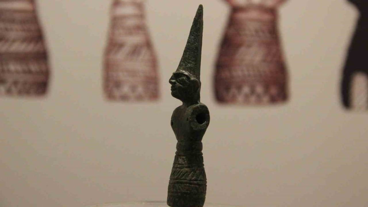 Boğazköy Müzesi’nde İlk Kez Sergilenen 3.500 Yıllık 'Genç Fırtına Tanrısı' Heykelciği