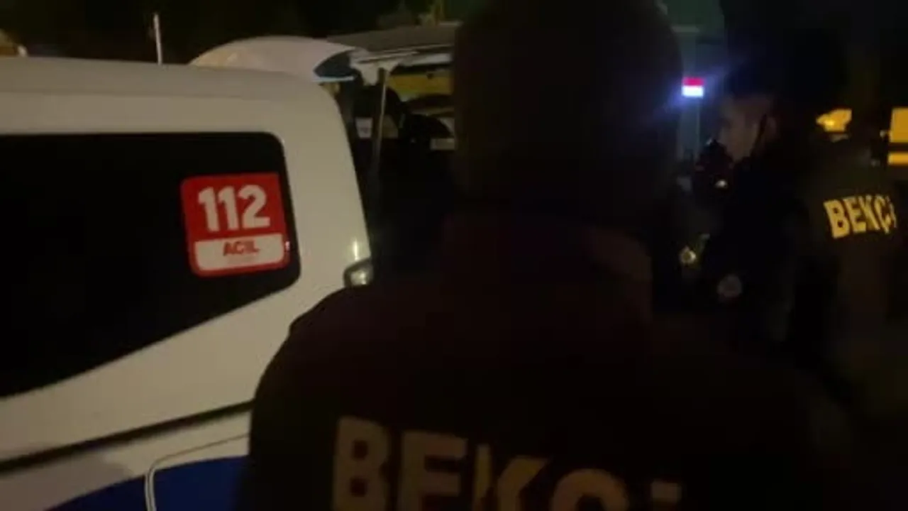 Bolu Karaçayır'da eşiyle sokakta tartışan alkollü şahıs gözaltına alındı