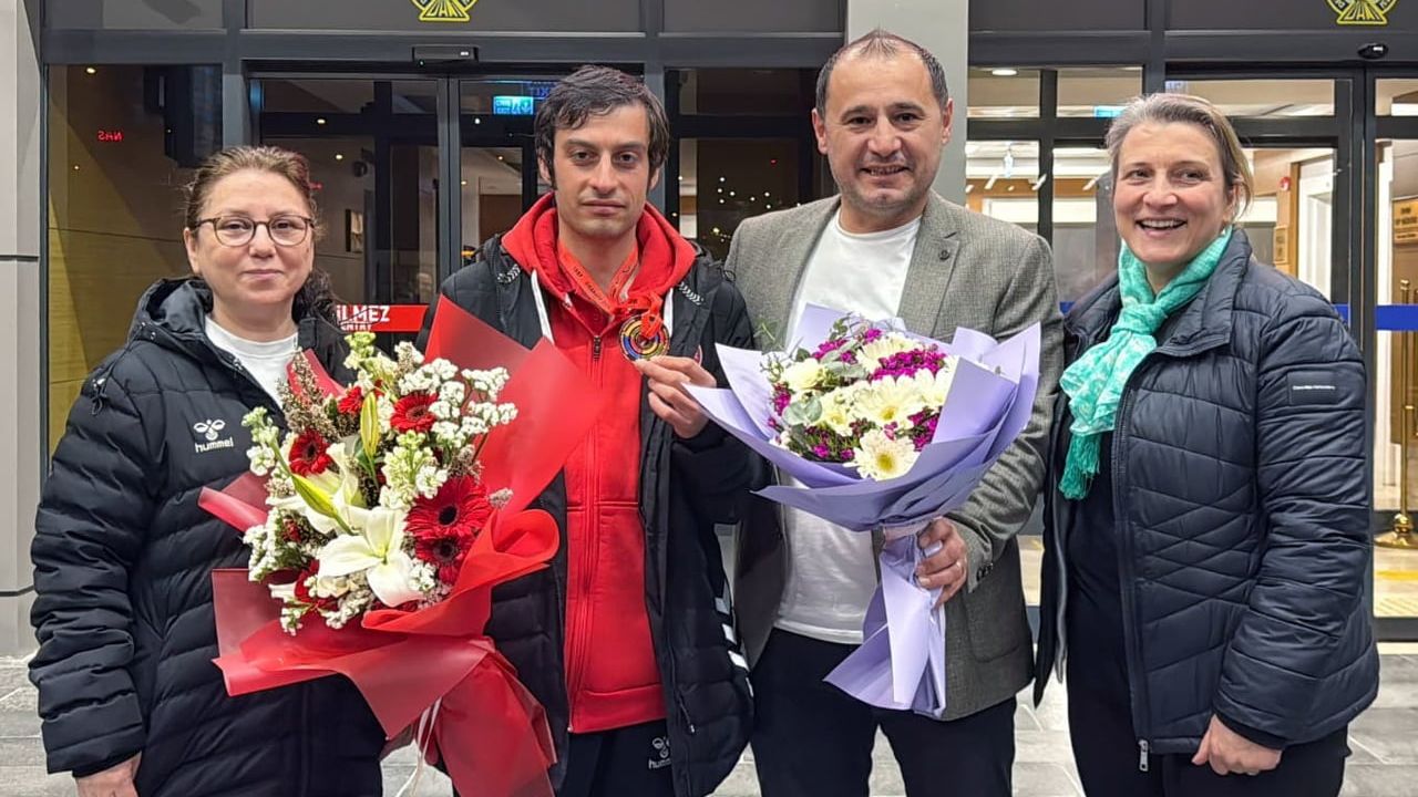 Buğra Selimzade, Granada'da 10 Metre Havalı Tabancada Dünya Üçüncüsü Oldu