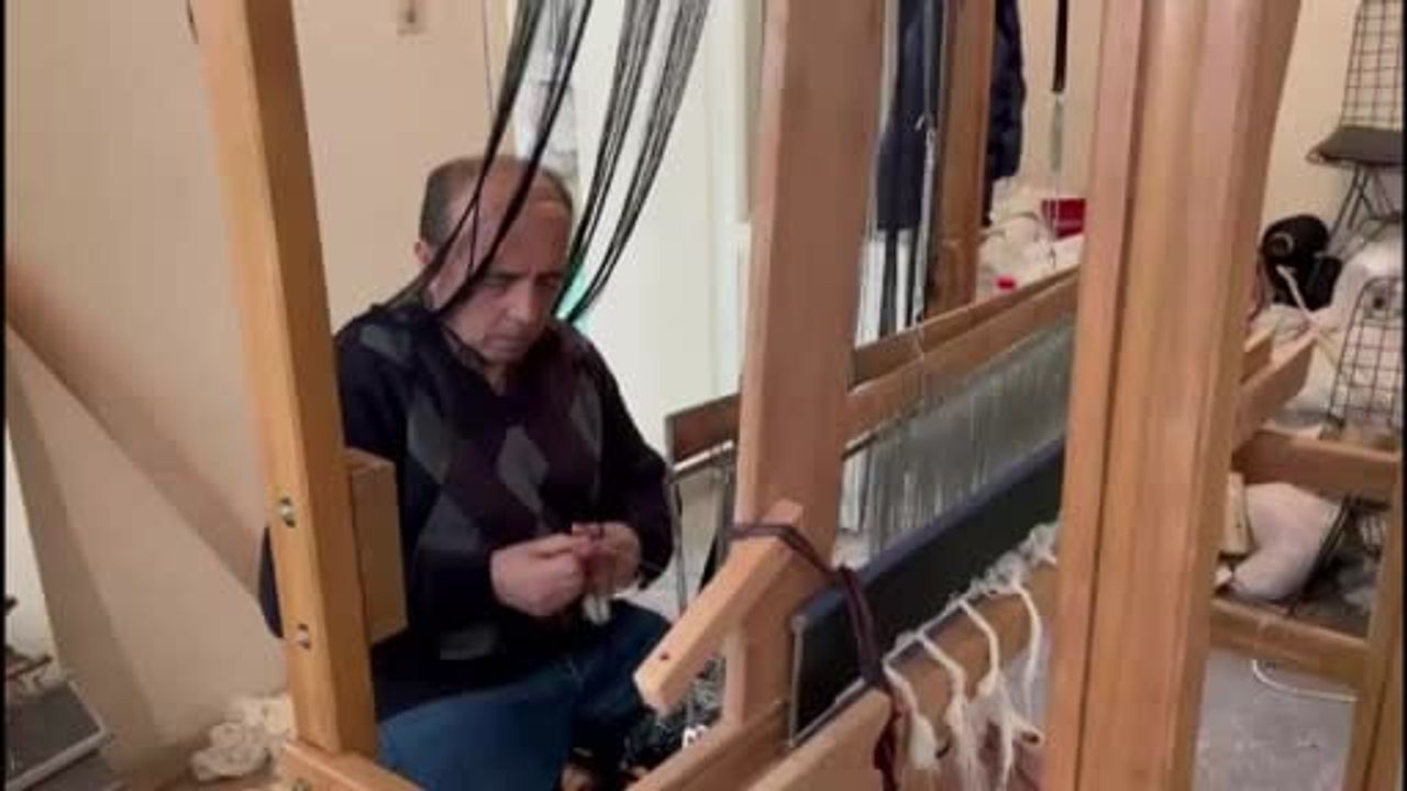 Buldan’da baba mesleğini sürdüren usta: Ulayıcılık ve dokuma gençler tarafından ilgi görmüyor