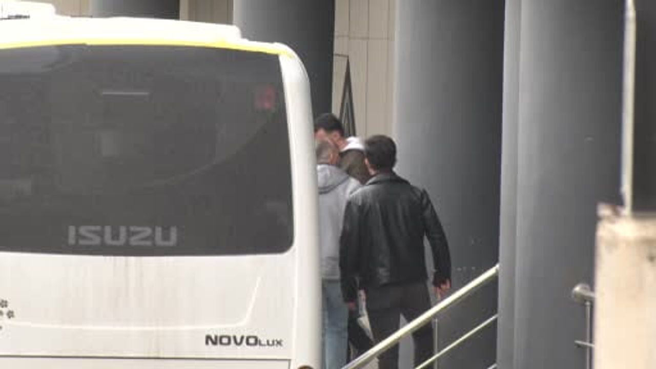 Bursa Büyükşehir Belediye Başkanı Mustafa Bozbey ile 57 Kişi Adliyeye Sevk Edildi