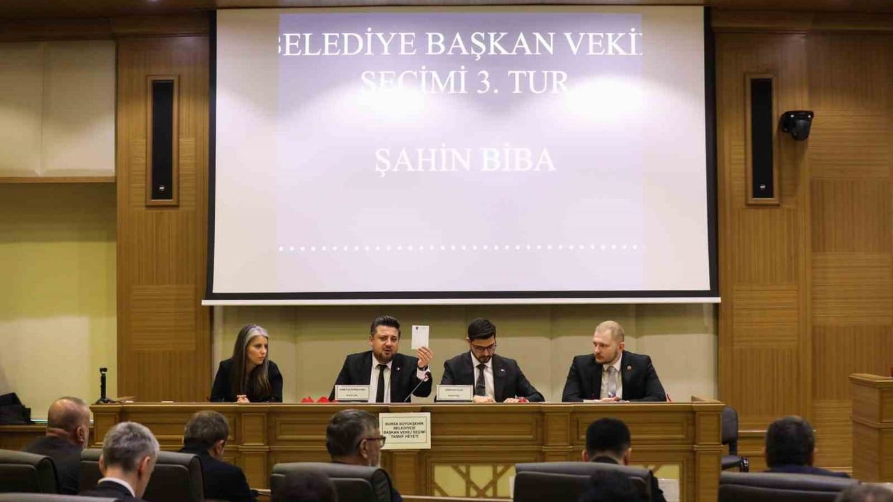 Bursa Büyükşehir Belediye Meclisi Başkanvekilliğine Şahin Biba Seçildi