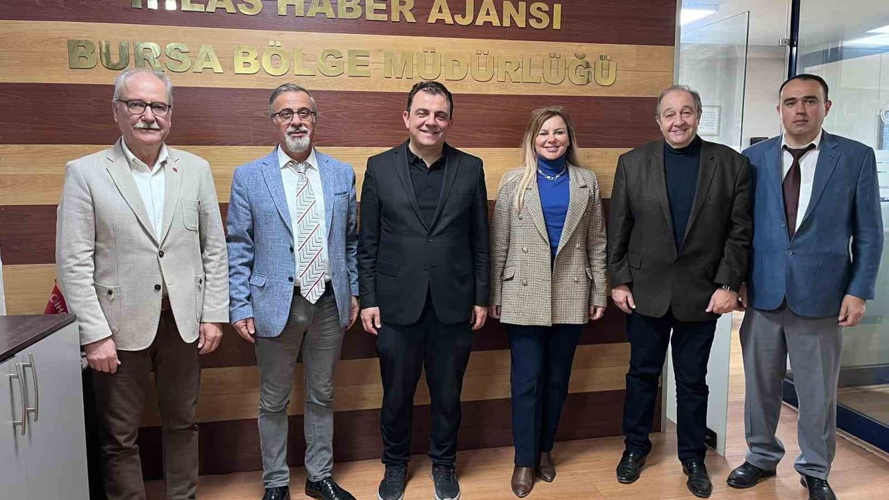 Bursa'da siyaset üstü platform kuruldu: Çözüm odaklı projeler için 30 gönüllü bir araya geldi