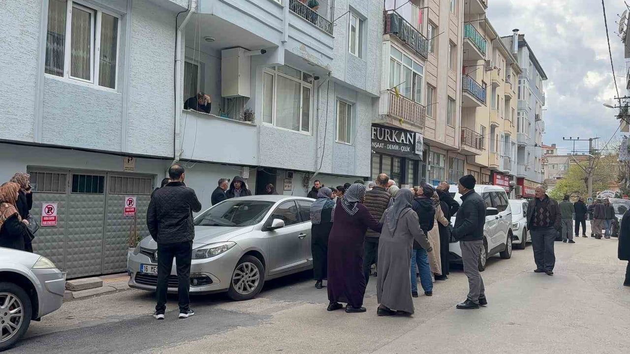 Bursa Gemlik’te 65 yaşındaki kadın evinde ölü bulundu; emniyet soruşturma başlattı