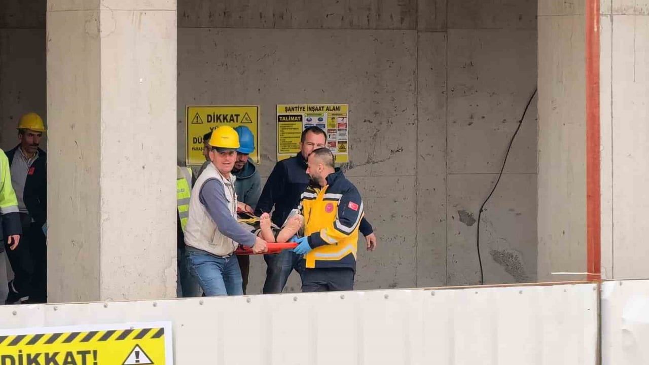 Bursa İnegöl'de inşatta düşen işçi yaralandı