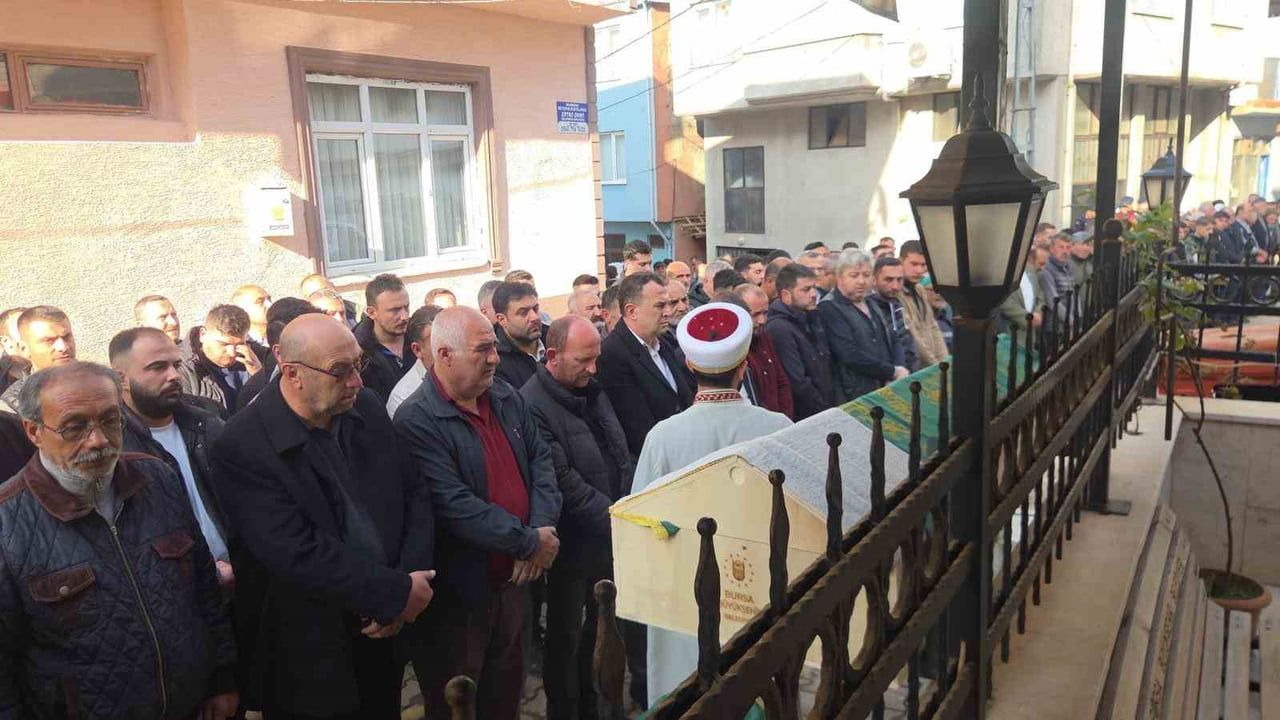 Bursa Orhangazi'de silahlı kavgada baba ve oğlu hayatını kaybetti