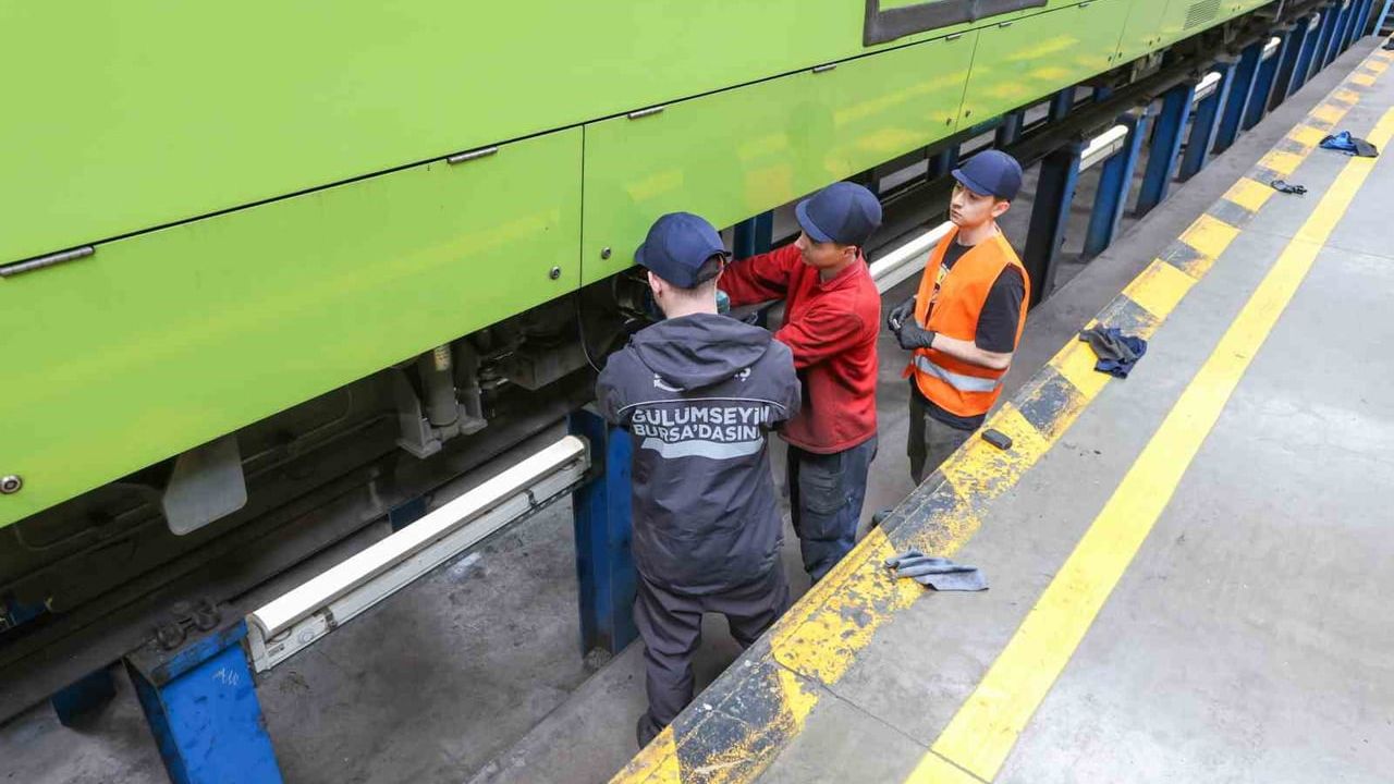 BURULAŞ, 138 Metro Aracında Kapsamlı Bakım ile Bursa Toplu Ulaşımını Güçlendiriyor