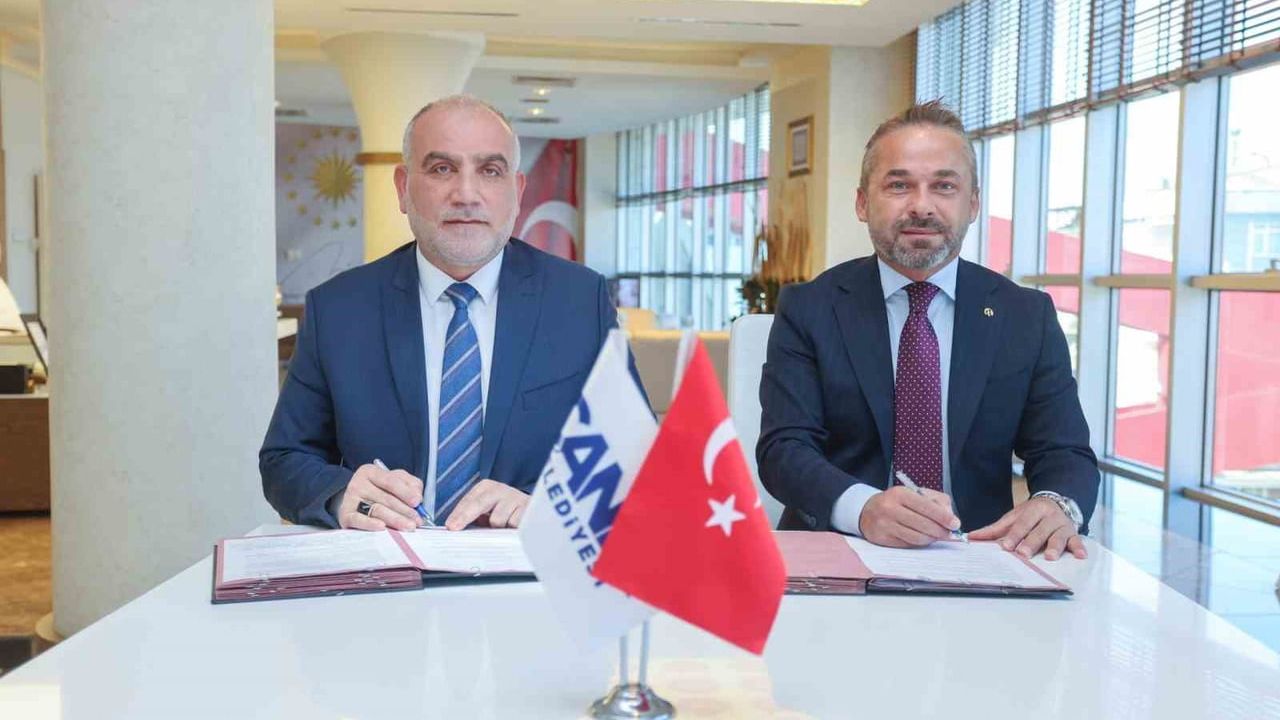 Canik'te fiber dönüşüm: 20 bin hane 45 günde yüksek hızlı internete kavuşacak