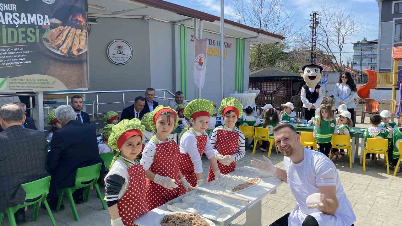 Çarşamba'da Dünya Pide Günü: Coğrafi İşaretli Çarşamba Pidesi Miniklerle Tanıştı