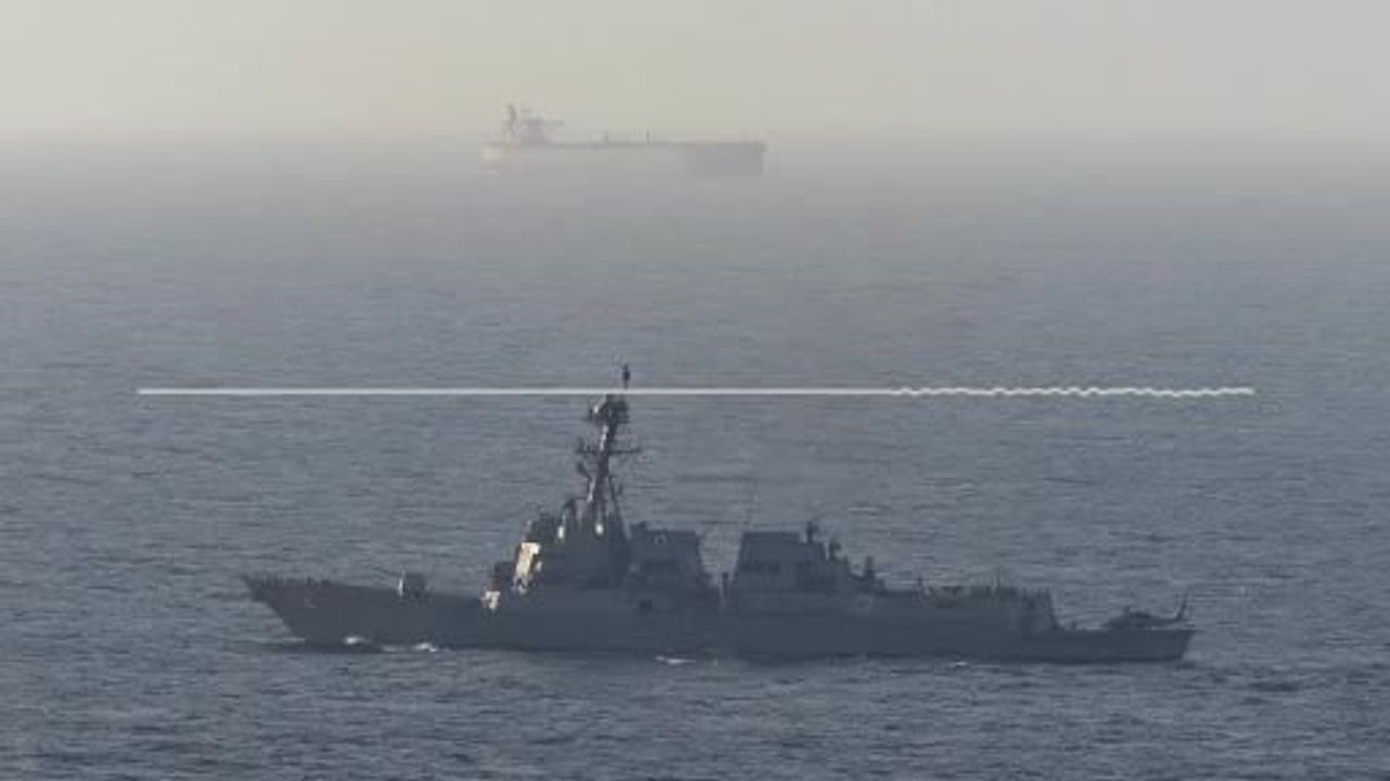 CENTCOM: Hürmüz Boğazı ablukasında ilk 48 saatte hiçbir gemi engeli aşamadı