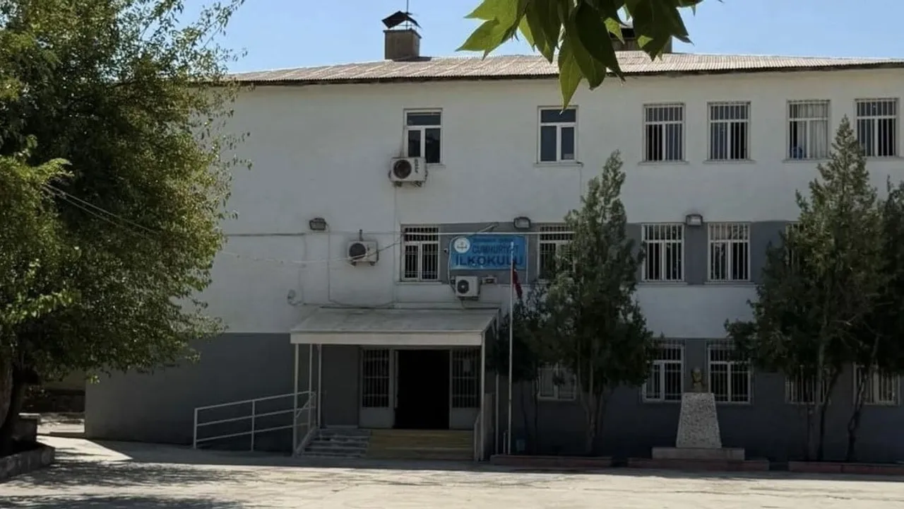 Çermik’te 6 yaşındaki Eylül Karadağ hayatını kaybetti; aile taziyeleri kabul etmeye başladı