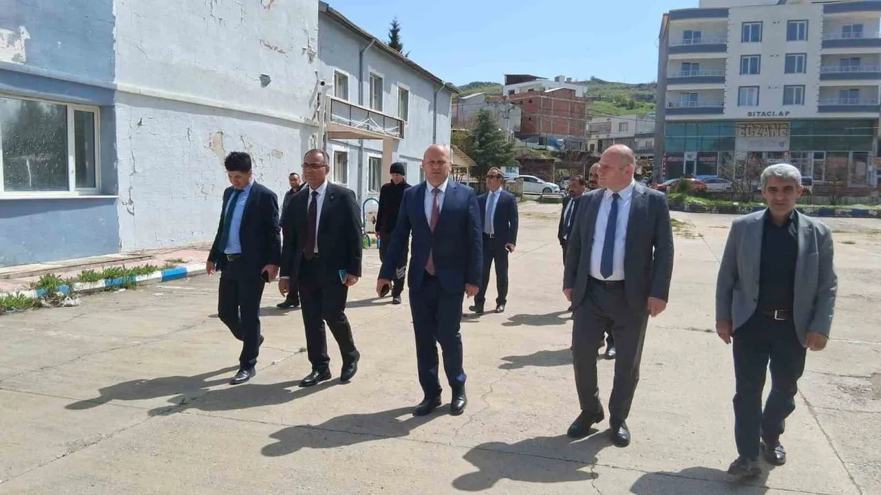 Çermik'te eski Devlet Hastanesi Öğretmen Evine Dönüştürülüyor — Proje Sağlık Bakanlığı'na Sunuldu