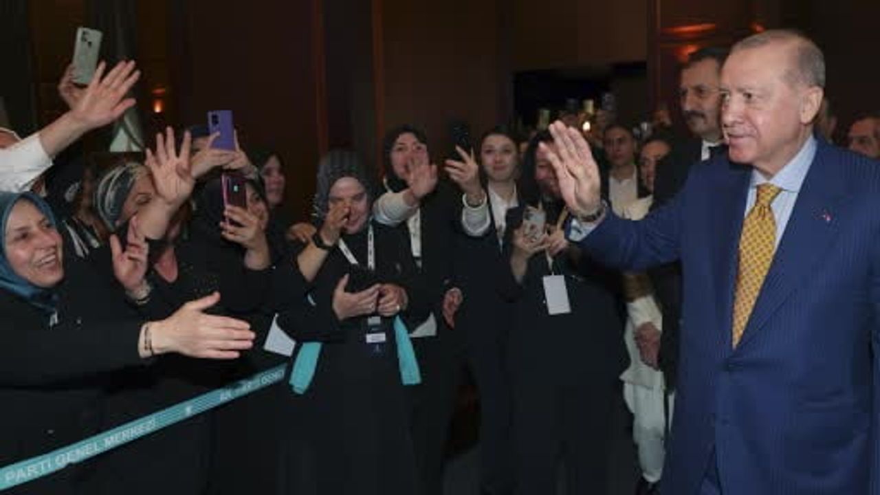 Cumhurbaşkanı Erdoğan Ideathon Finalinde: 'Bağımlılığa Karşı Aileyi Güçlendiren Politikalar'