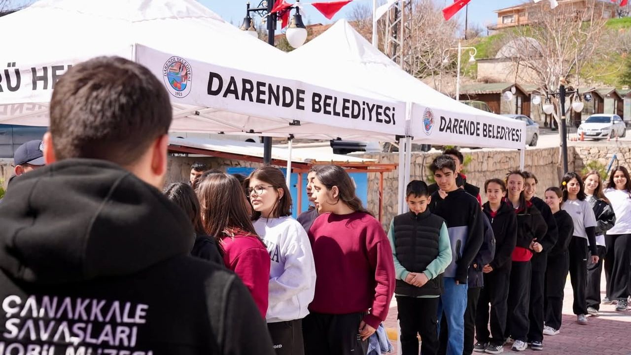 Darende'de Çanakkale Savaşları Mobil Müzesi yoğun ilgi gördü