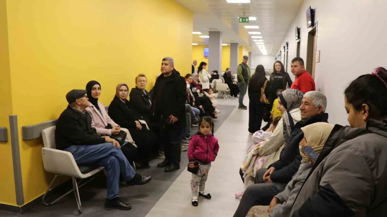 Denizli'de 500 yatak kapasiteli Acil Durum Hastanesi açıldı: Bölümler, donanım ve taşınma planı