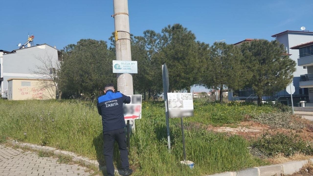 Denizli'de İzinsiz Reklam Panolarına Sıkı Denetim