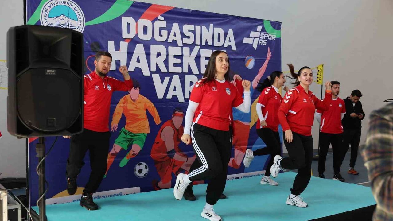 Develi’de 550 öğrenci spor ve eğlenceyle buluştu