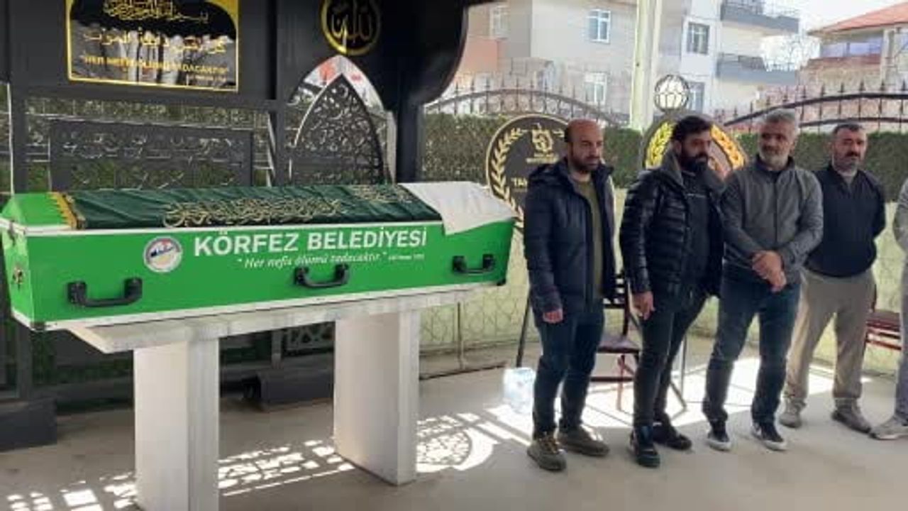 Dilovası'nda Platform Çökmesi: Emekli Olan İşçi Tamer Aydoğdu Toprağa Verildi