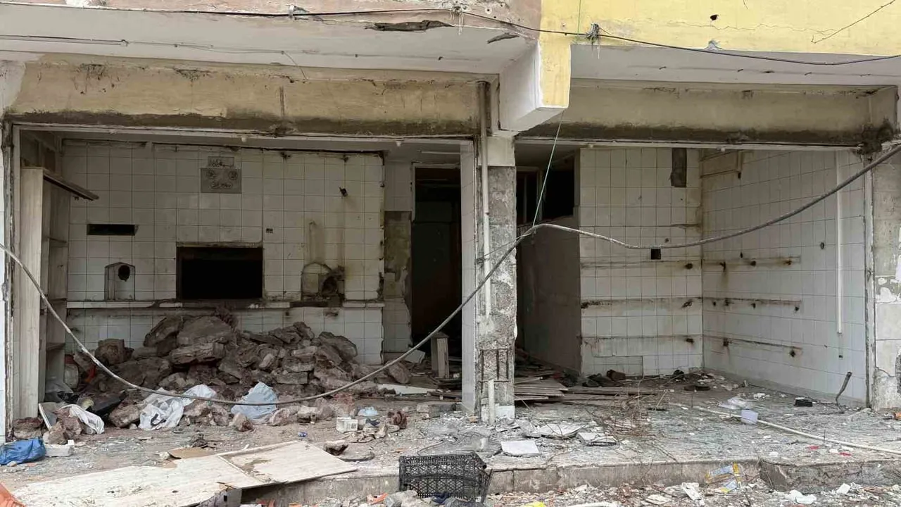 Diyarbakır Bağlar'da kolon sesi ihbarı sonrası 5 katlı bina için yıkım kararı