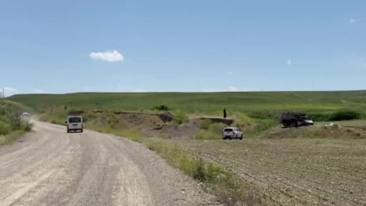 Diyarbakır'da yanmış kamyonette bulunan baba ve oğlun davasında bir sanık suçunu itiraf etti, dört sanık tahliye edildi