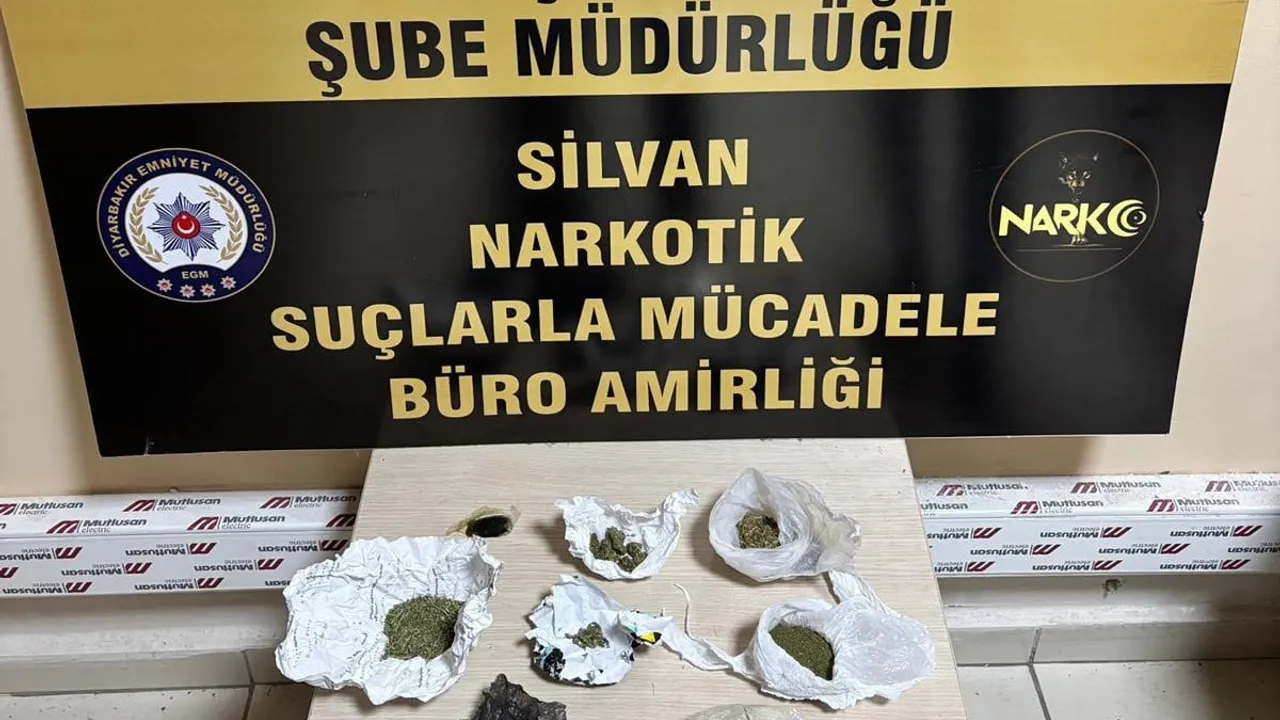 Diyarbakır Silvan'da Narkotik Operasyonları: Çeşitli Uyuşturucular Ele Geçirildi