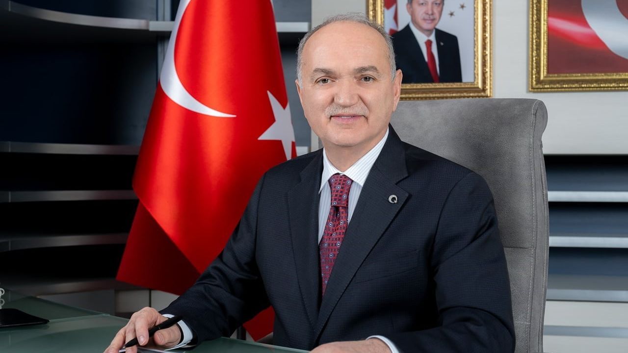 Düzce Belediye Başkanı Dr. Faruk Özlü'den Polis Haftası mesajı