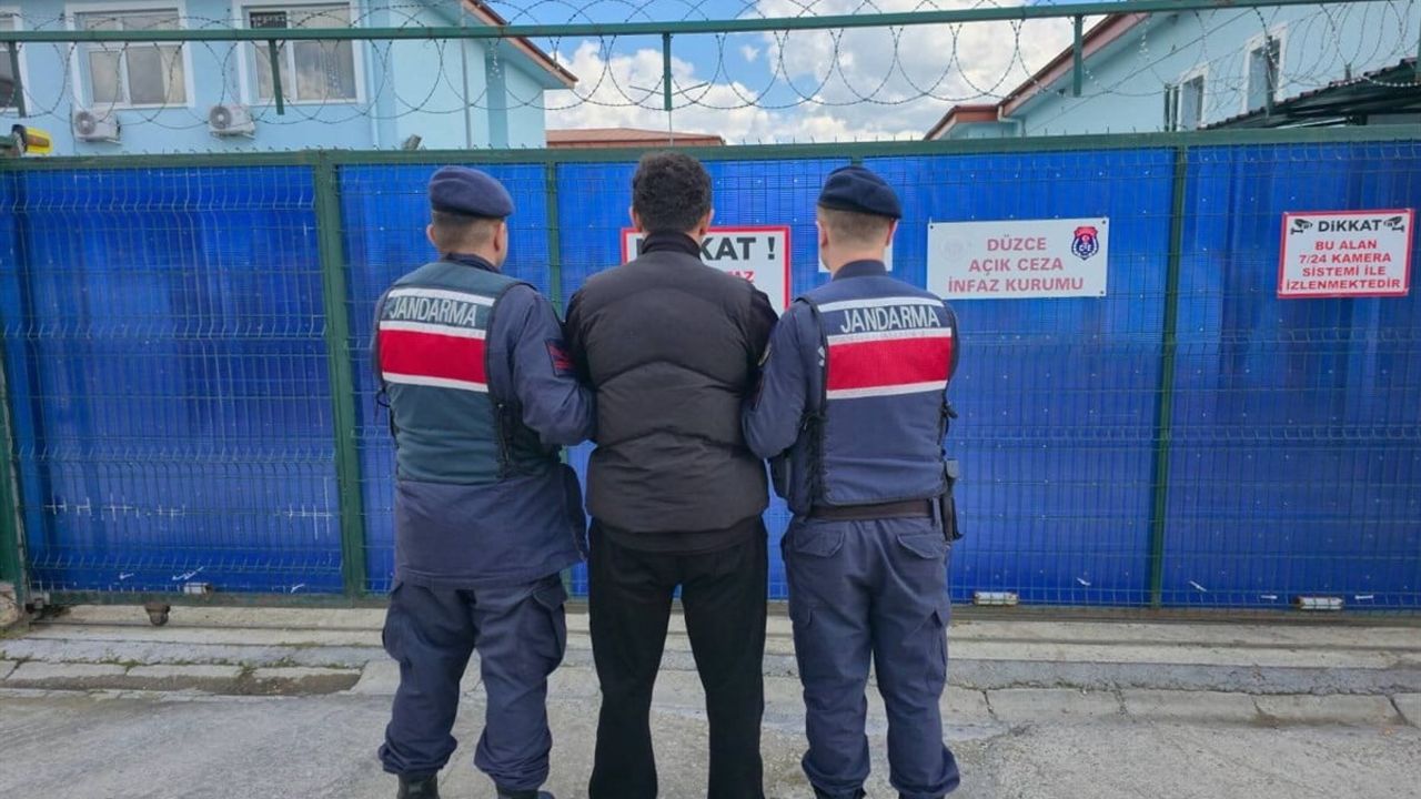 Düzce'de 6-12 Nisan denetimlerinde 22 bin 590 sorgulama; 21 kişi tutuklandı