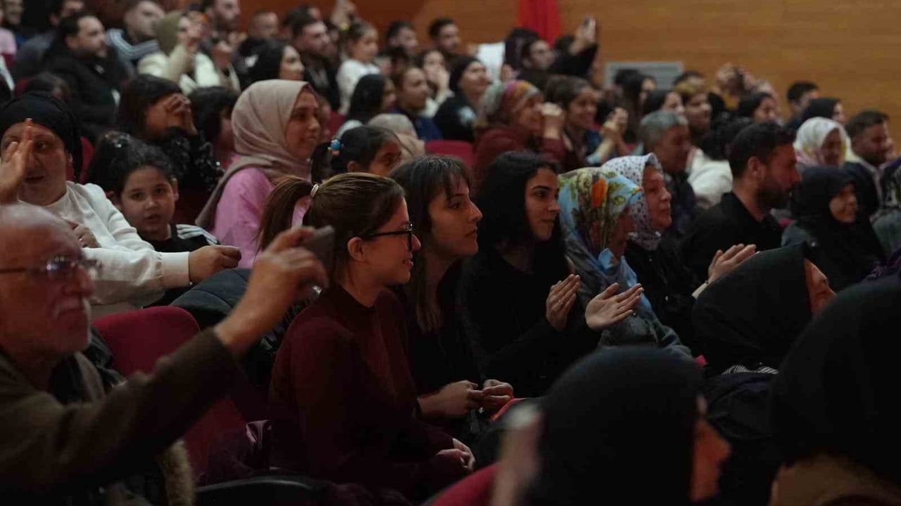 Düzce'de 8 Nisan Dünya Romanlar Günü kültürel etkinliklerle kutlandı