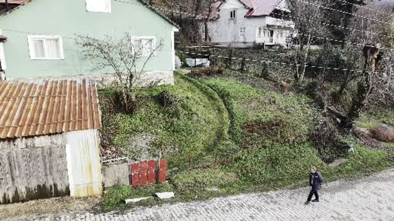 Düzce'de kemençe ustası İbrahim Güngen: El işçiliğiyle Karadeniz enstrümanını yaşatıyor