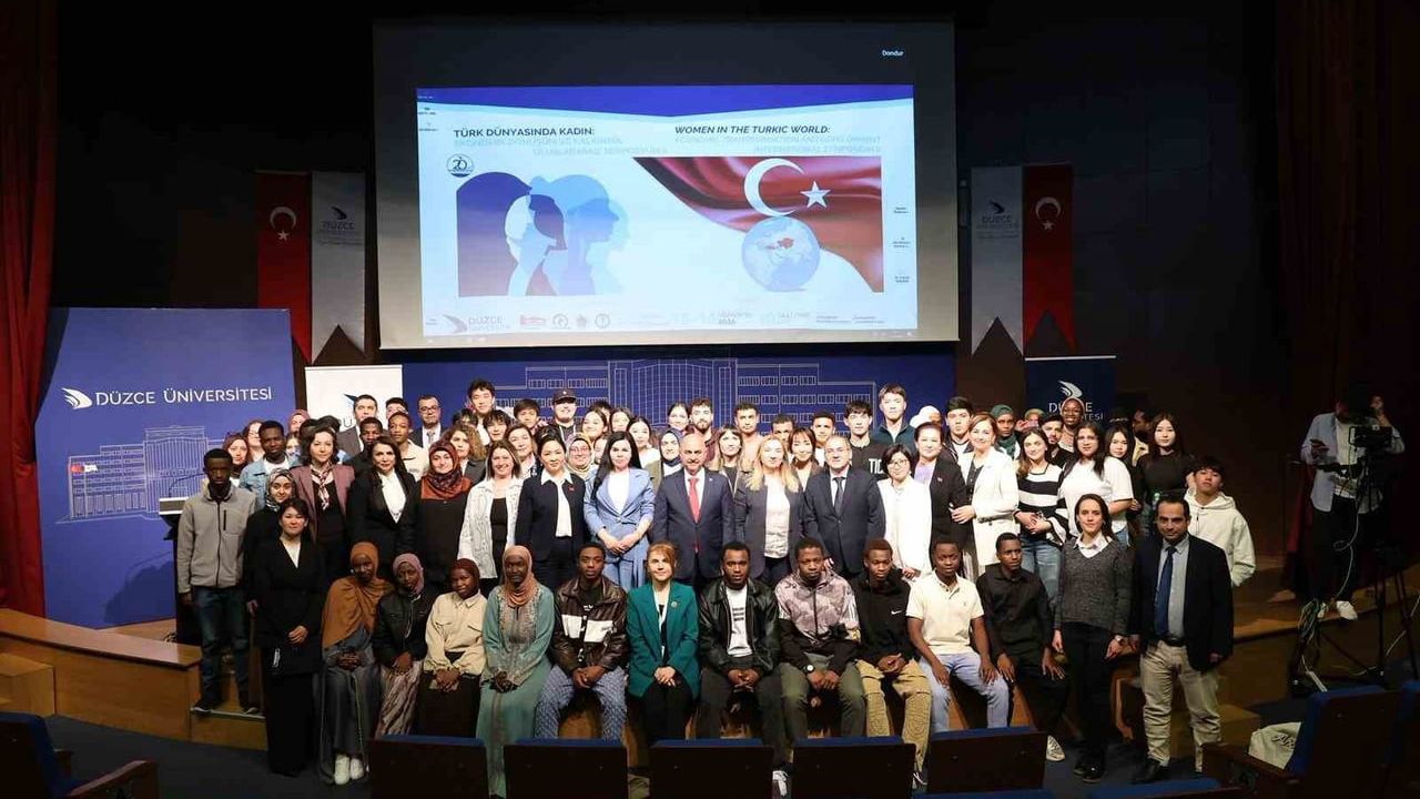 Düzce'de 'Türk Dünyasında Kadın: Ekonomik Dönüşüm ve Kalkınma' Uluslararası Sempozyumu Başladı