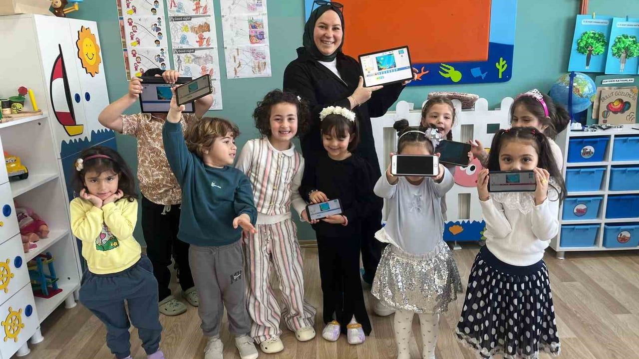 Düzce Gençlik Merkezi’nden ScratchJr Atölyesi: Miniklere İlk Kodlama Deneyimi