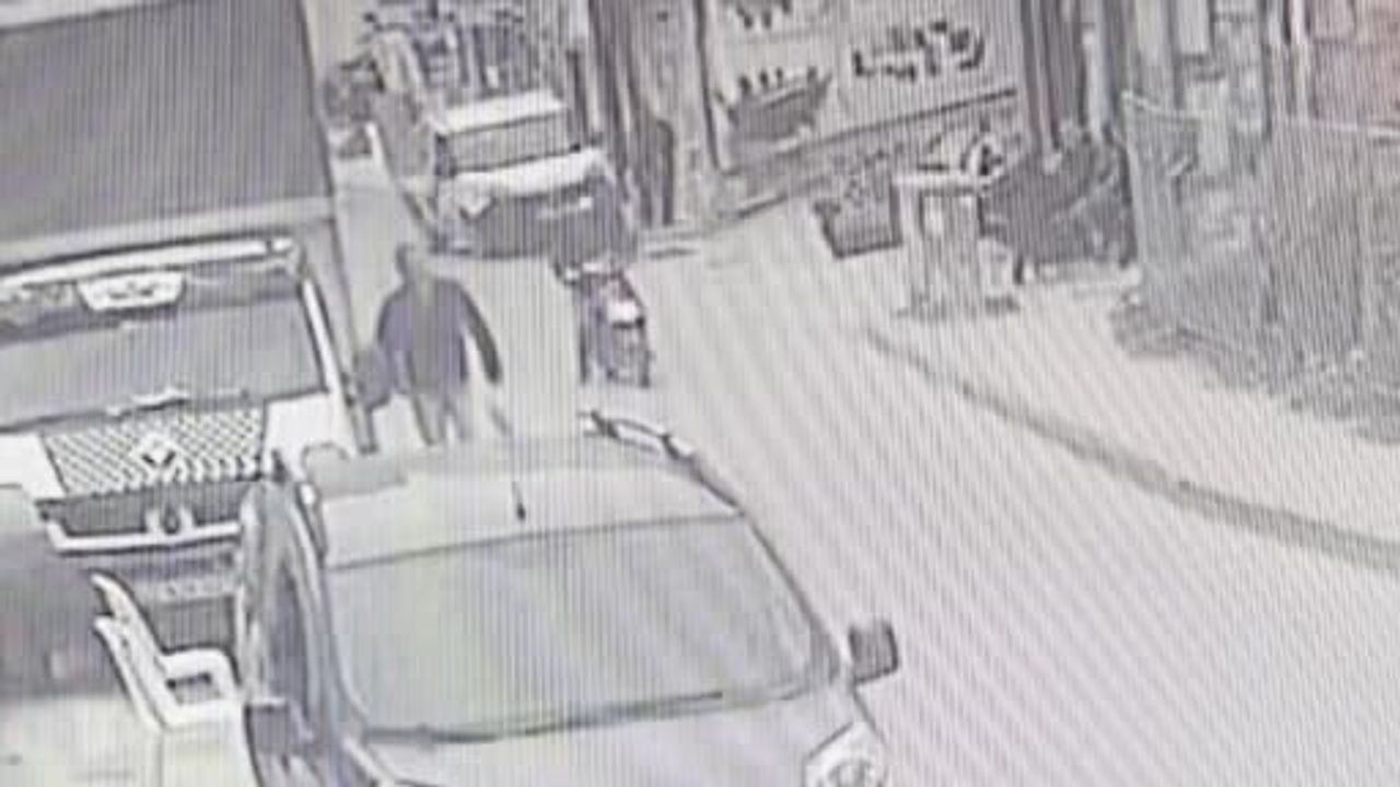 Edirne'de iki motosiklet çarpıştı: kaza anı kamerada, 1 yaralı