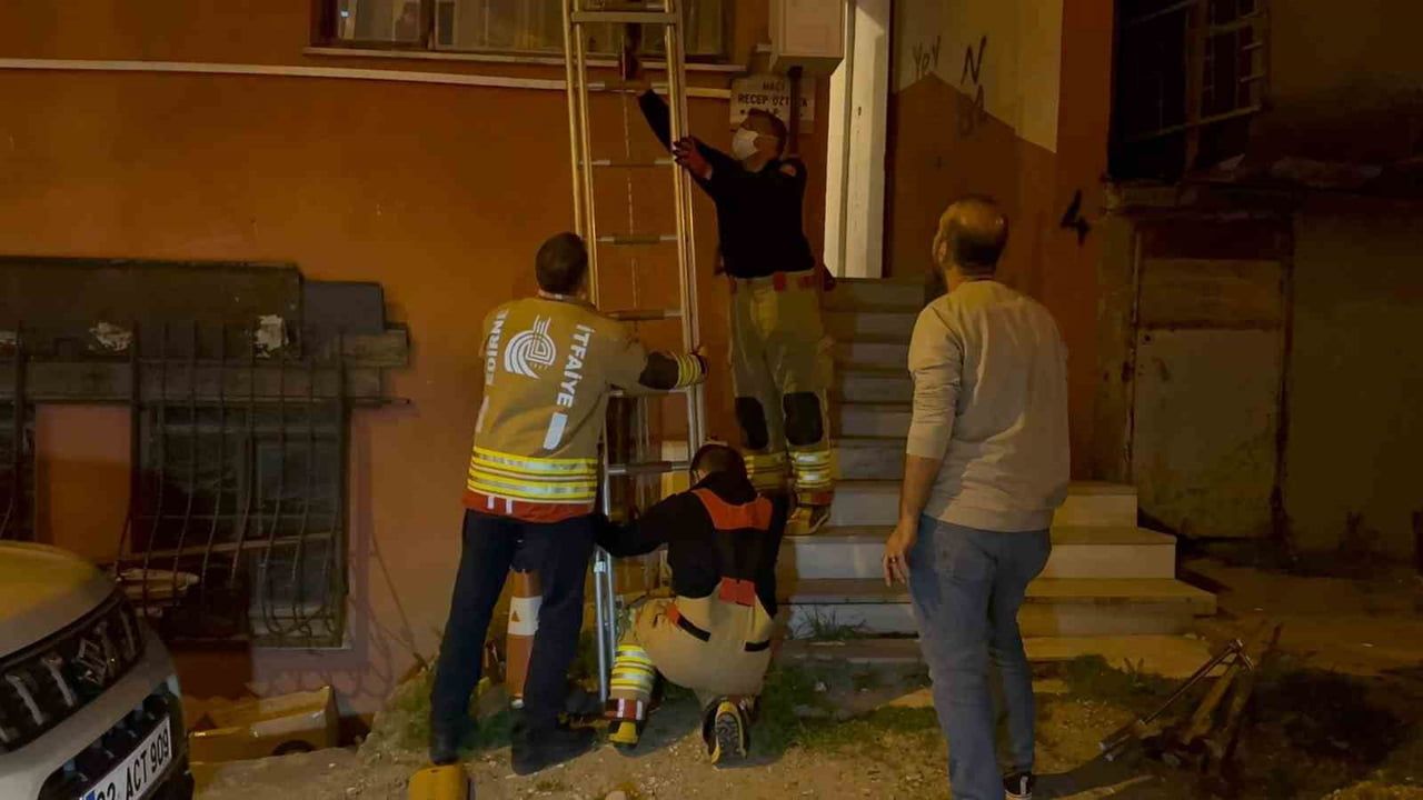 Edirne'de kötü koku ihbarı sonrası 67 yaşındaki Y.E. evinde ölü bulundu