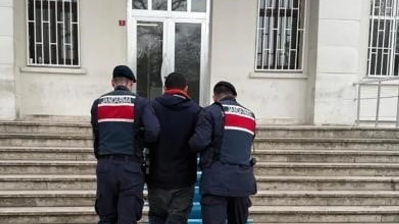 Edirne Uzunköprü’de göçmen kaçakçılığı operasyonu: Filistin uyruklu organizatör A.R. gözaltında