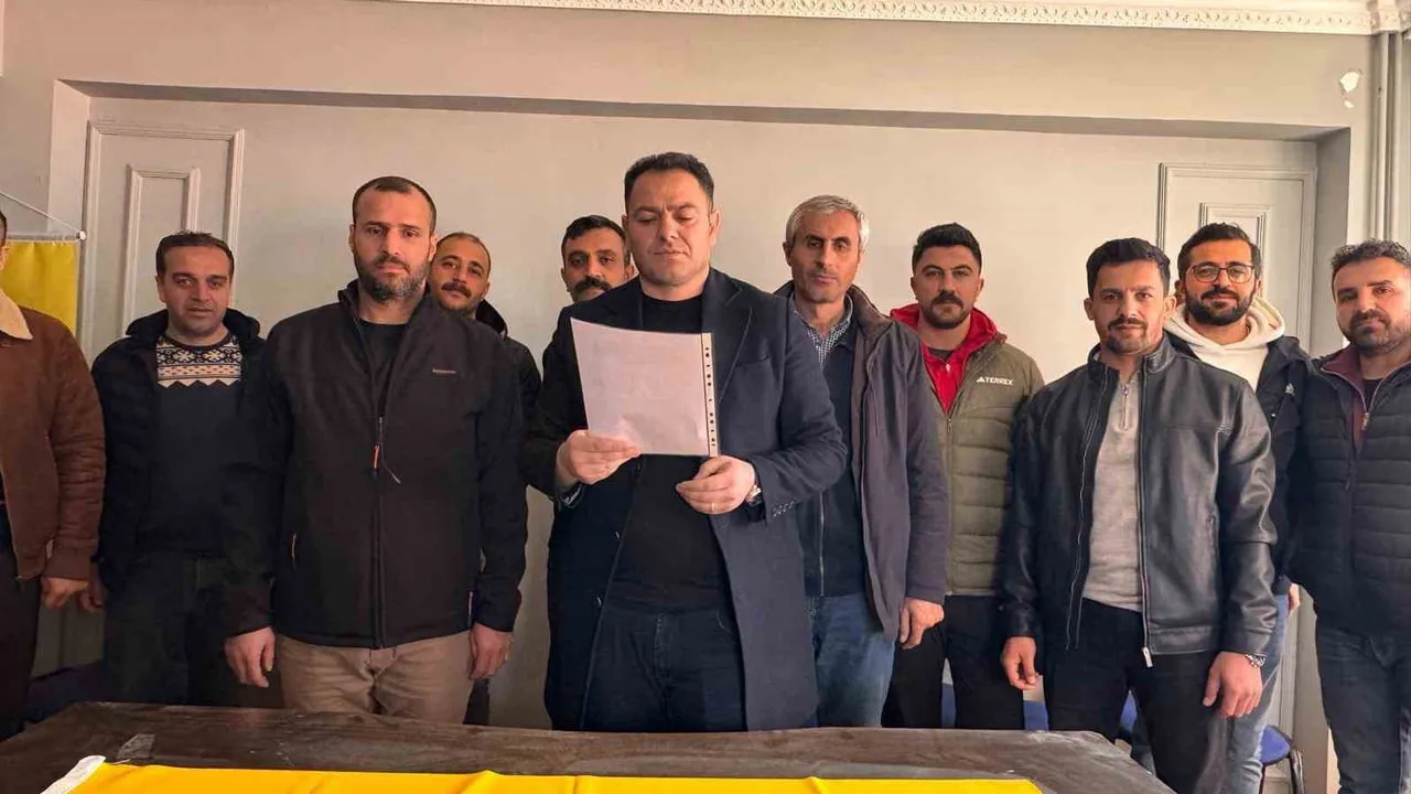 Eğitim Sen Patnos’tan Siverek’teki okul saldırısına tepki: Şiddet eğitimdeki yapısal sorunların sonucu