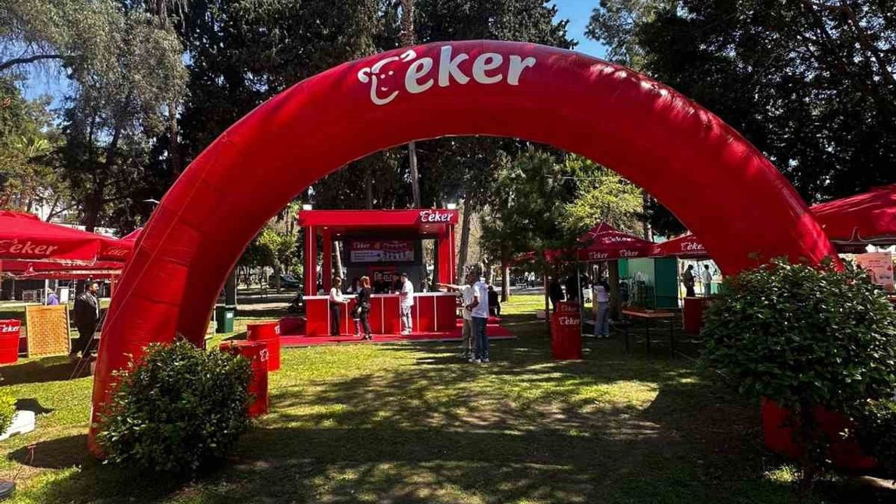 Eker, 14’üncü Uluslararası Adana Portakal Çiçeği Karnavalı’nda Lezzet ve Etkinliklerle Yer Aldı