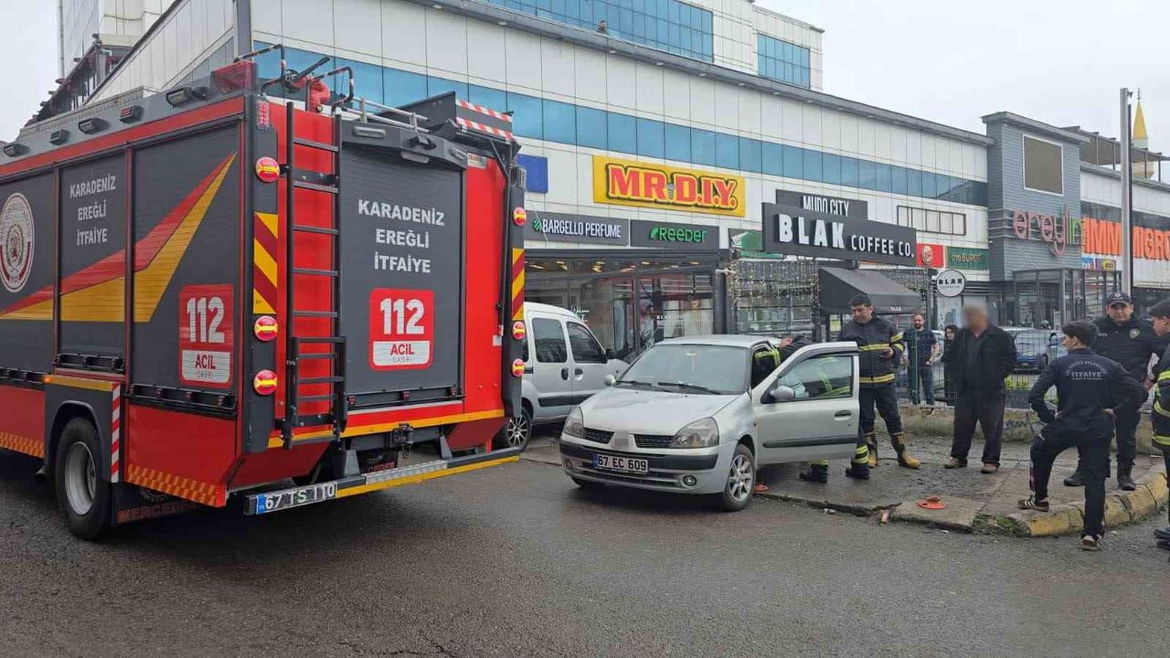 Ereğli'de park halindeki araçtan yayılan koku jantlardaki yeni boya kaynaklı çıktı
