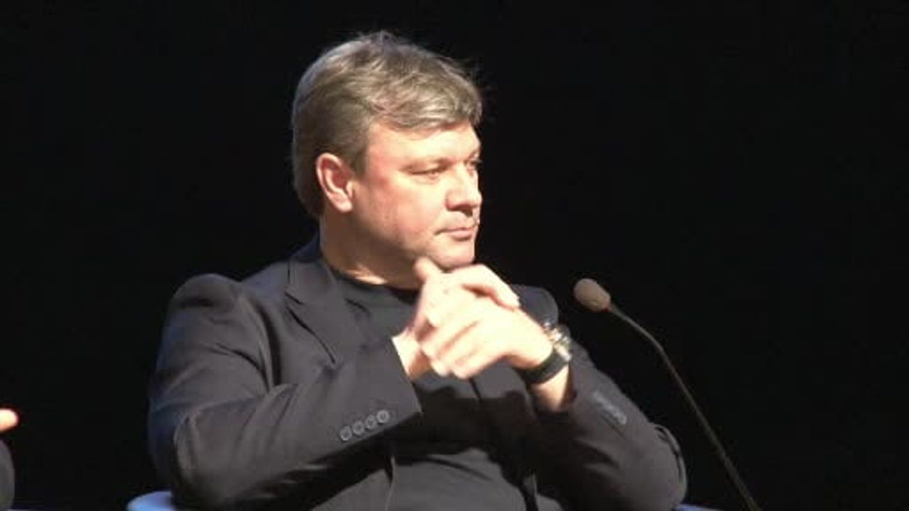 Ertuğrul Sağlam: Süper Lig’de rekabet artmalı, 'Artık iki takımlı şampiyonluk yarışı izlemeyelim'