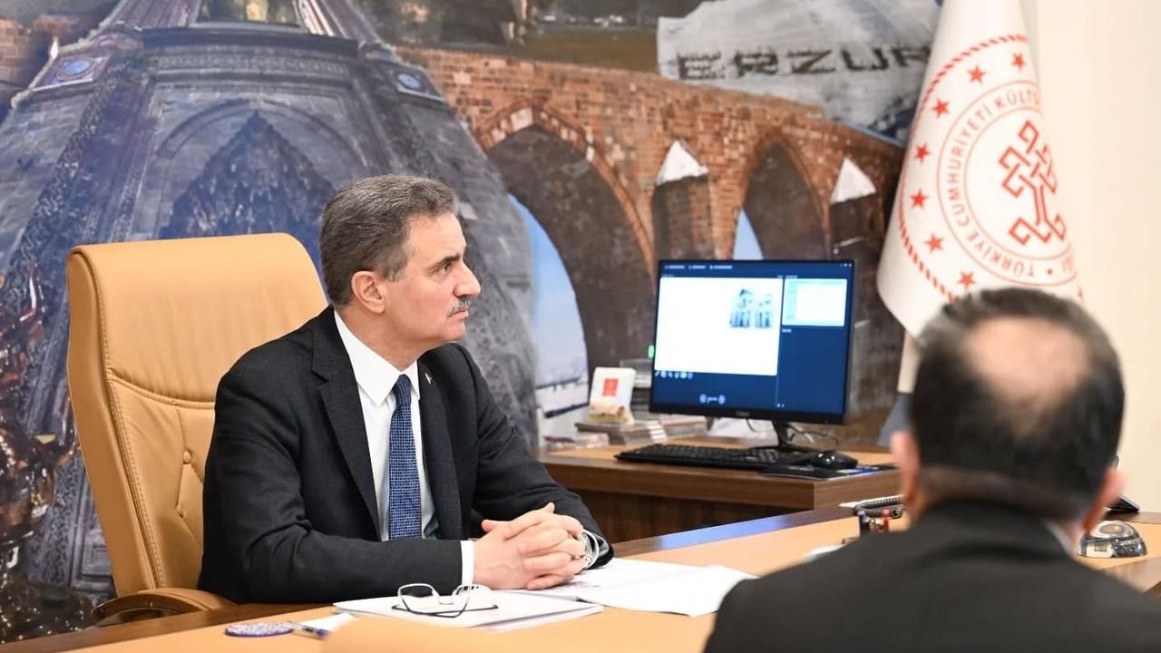 Erzurum 2025'te Yaklaşık 1 Milyon Ziyaretçi Ağırladı: Vali Baruş Brifing Aldı