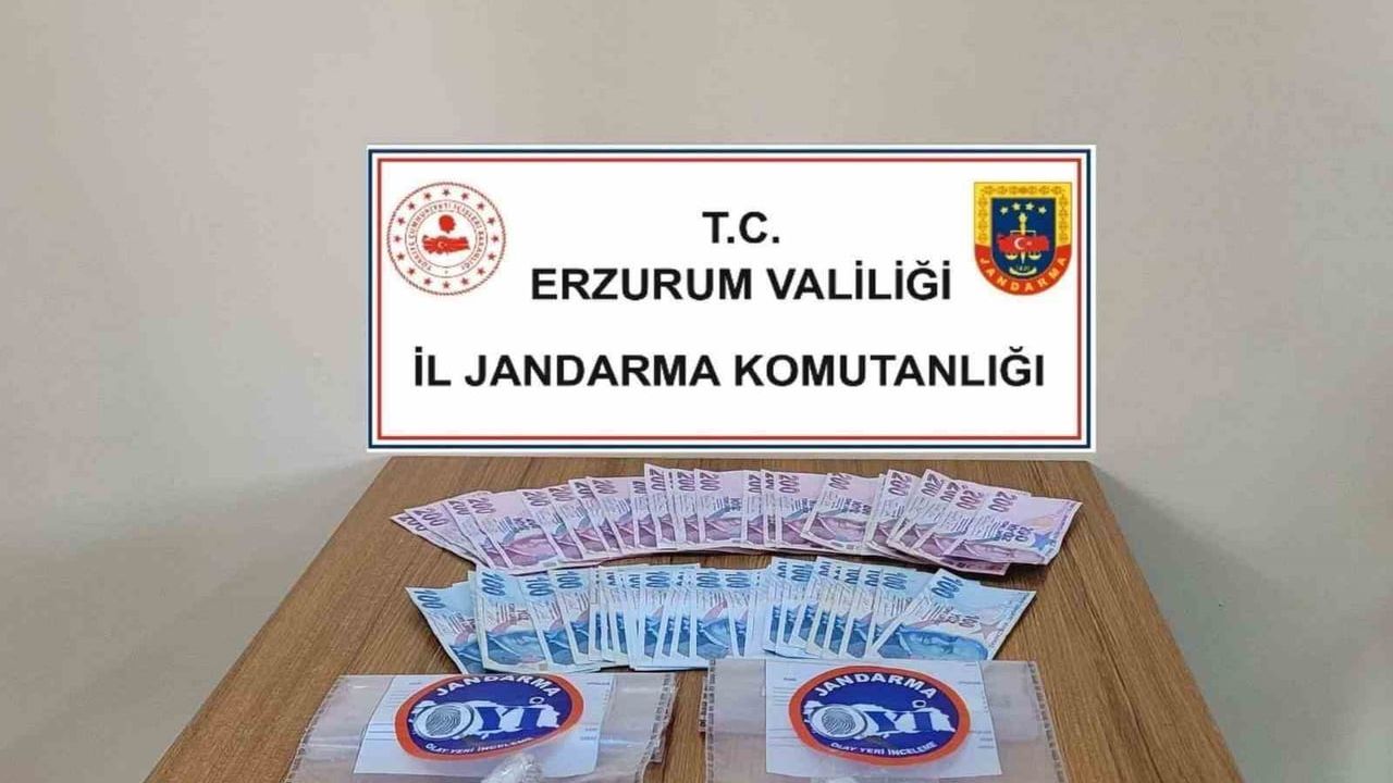 Erzurum'da Jandarma Operasyonunda 6 Şüpheli Yakalandı, 2'si Tutuklandı